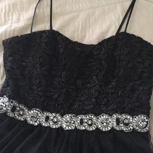 “The Black Swan” Black sparkling formal dress. - Picture 3 of 8